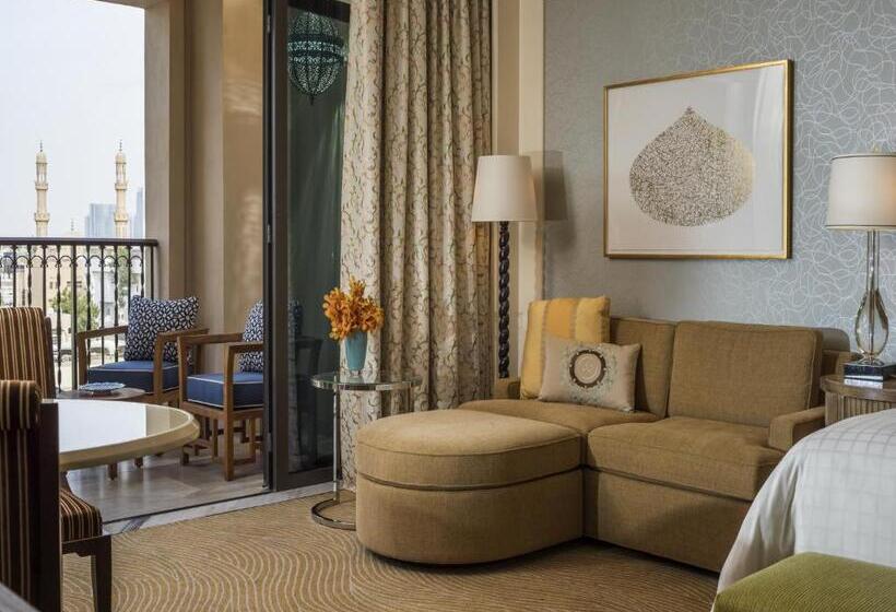 Номер Deluxe Вид на Город, Four Seasons Resort Dubai At Jumeirah Beach