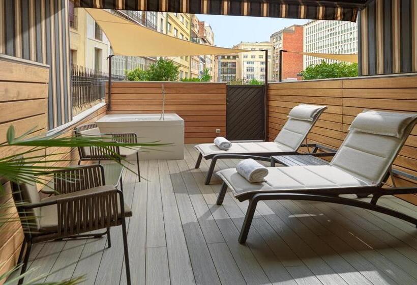Habitación Deluxe con Terraza, H10 Metropolitan 4* Sup