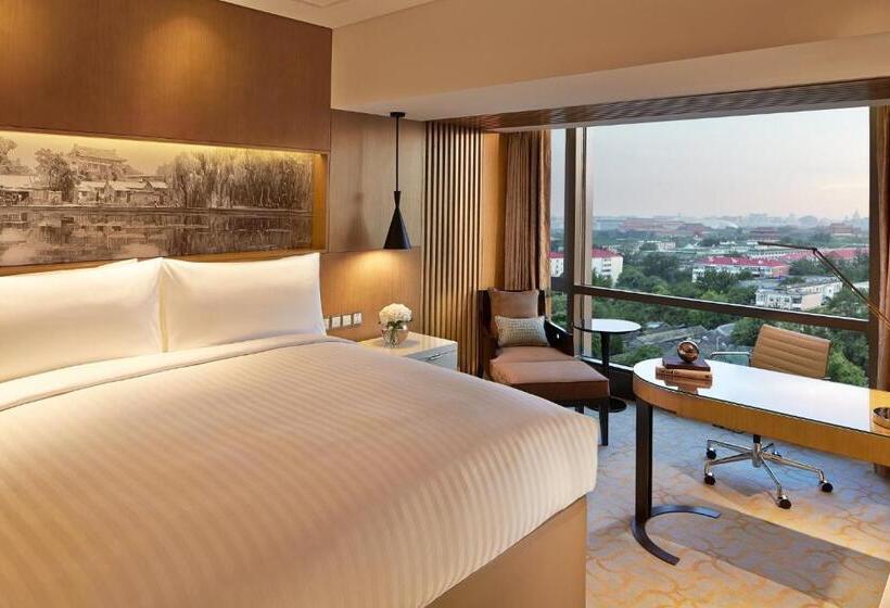 Номер Клуб Кровать Кинг, Renaissance Beijing Wangfujing