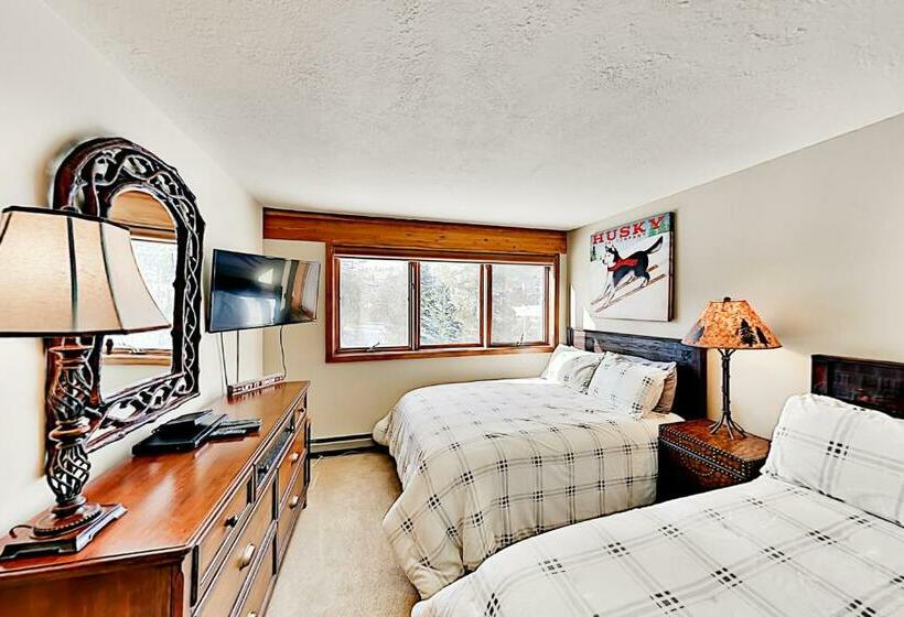 Дом 2 Спальни, The Pines Condo Unit 2044