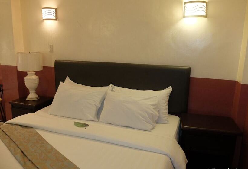 スイート, Dm Residente Hotel Inns & Villas