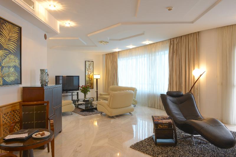 سوییت لوکس, The Penthouse Suites