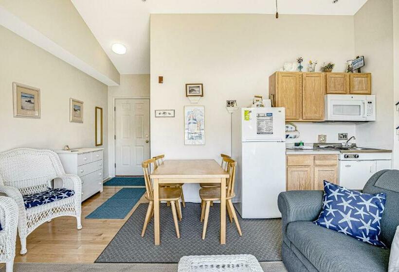 Студия Стандарт, Bethany Beach Inn   202 Bethany Beach Inn