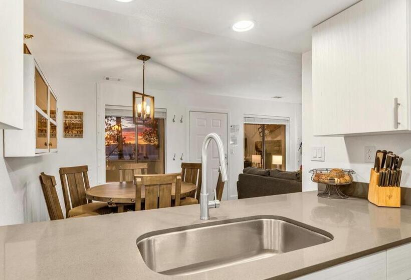 آپارتمان 2 خوابه, Boulder Condo N