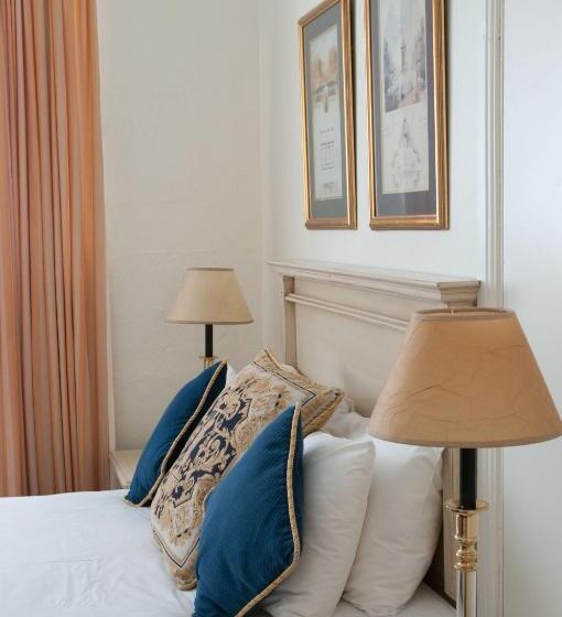 Номер Стандарт, Altona Lodge