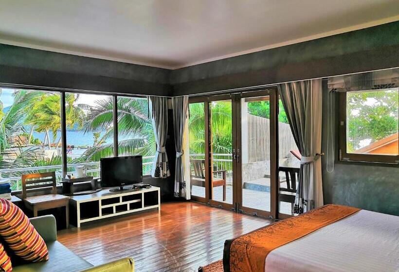 풀장 전망 디럭스 룸, Sairee Hut Resort Koh Tao