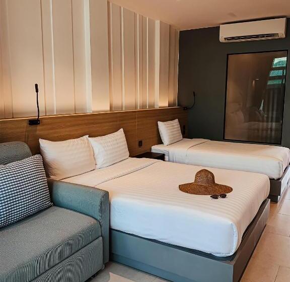 패밀리 룸, Sairee Hut Resort Koh Tao