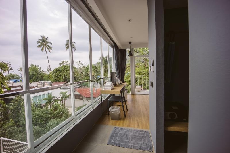 디럭스 룸 바다 전망, Sairee Hut Resort Koh Tao