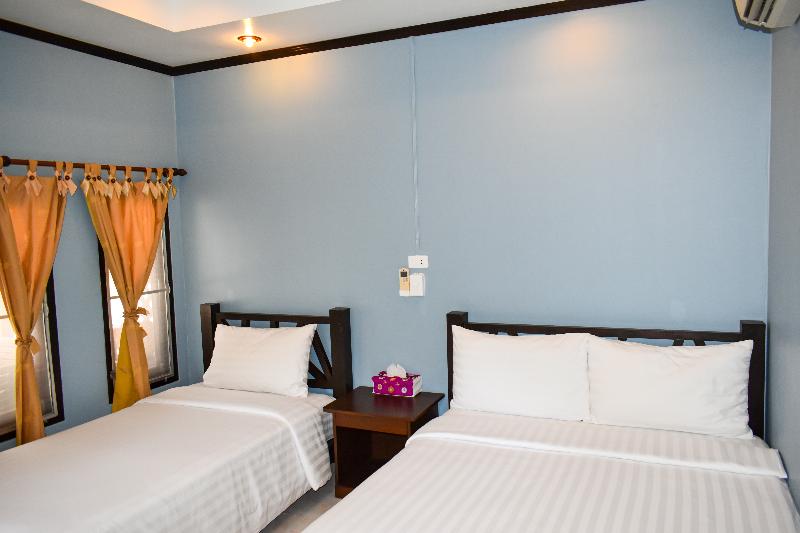 스탠다드 트리플 룸, Sairee Hut Resort Koh Tao