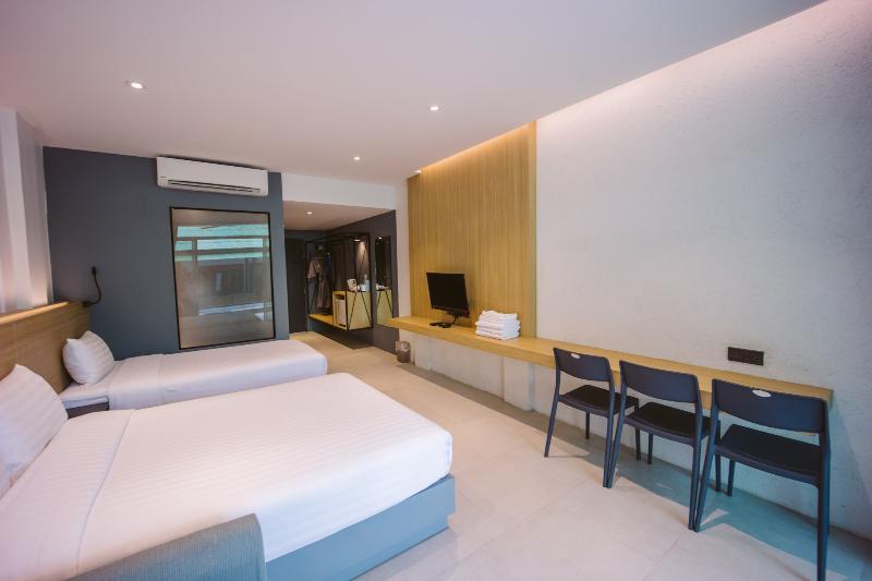 패밀리 룸, Sairee Hut Resort Koh Tao