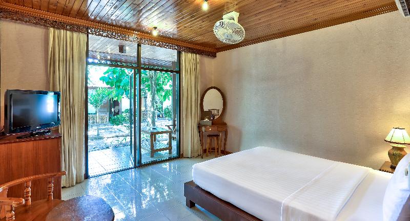 수피리어 룸, Sairee Hut Resort Koh Tao