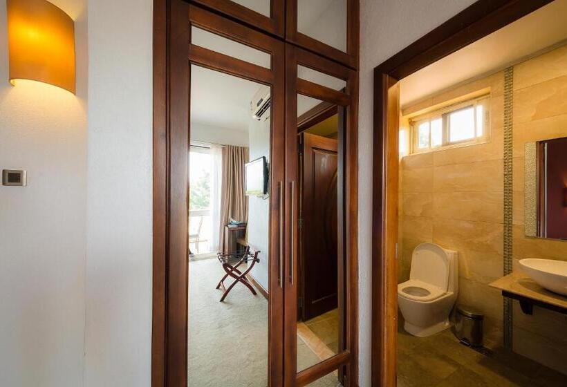 اتاق اجرایی, Imperial Heights Hotel, Entebbe