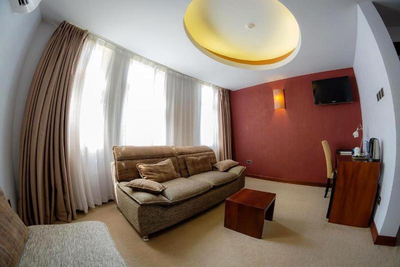 اتاق استاندارد, Imperial Heights Hotel, Entebbe