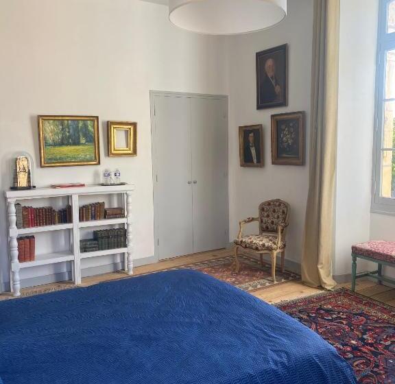 Номер Стандарт Вид на Сад, Maison Maleville