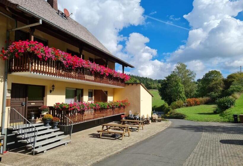 Апартаменты 1 Спальня Вид на Сад, Gasthaus Paula