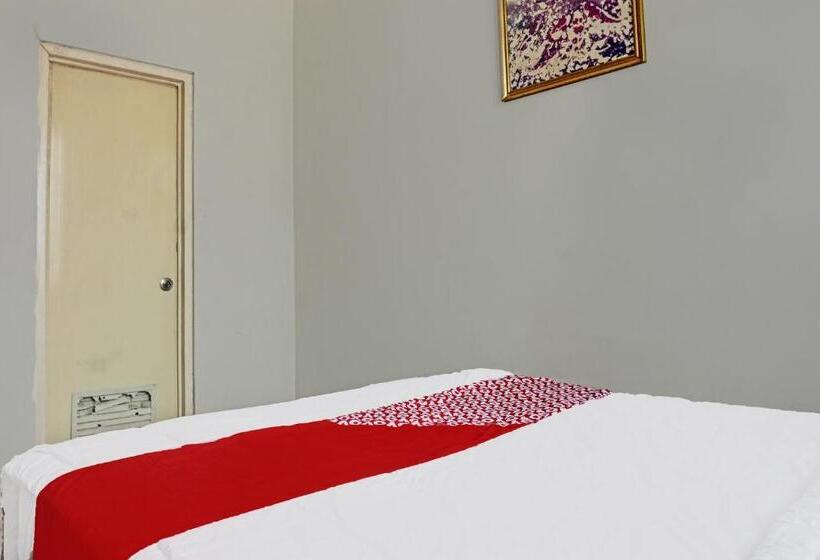 Номер Стандарт, Oyo 91849 Karawaci Taman Permata 5