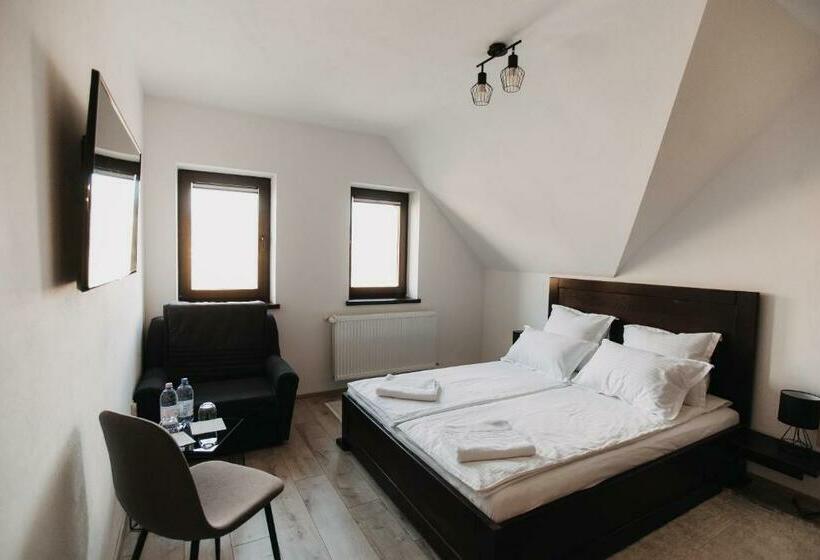 Номер Deluxe, Borsika Pensiune & Spa