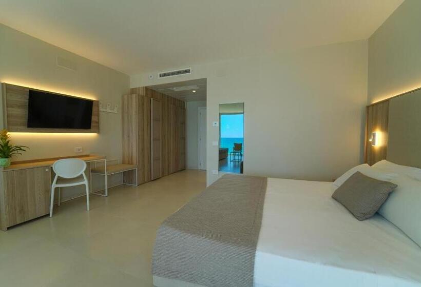 Четырехместный Номер Стандарт Вид на Море, Eleamare Resort