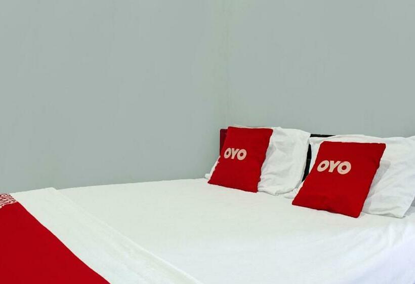 Номер Deluxe, Oyo 91720  Yotowawa