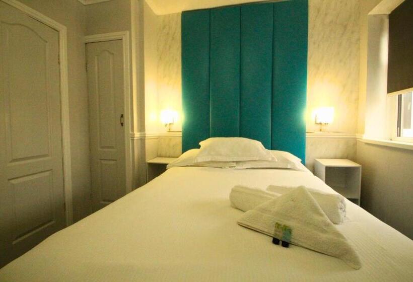 Номер Стандарт, Abbey Lodge