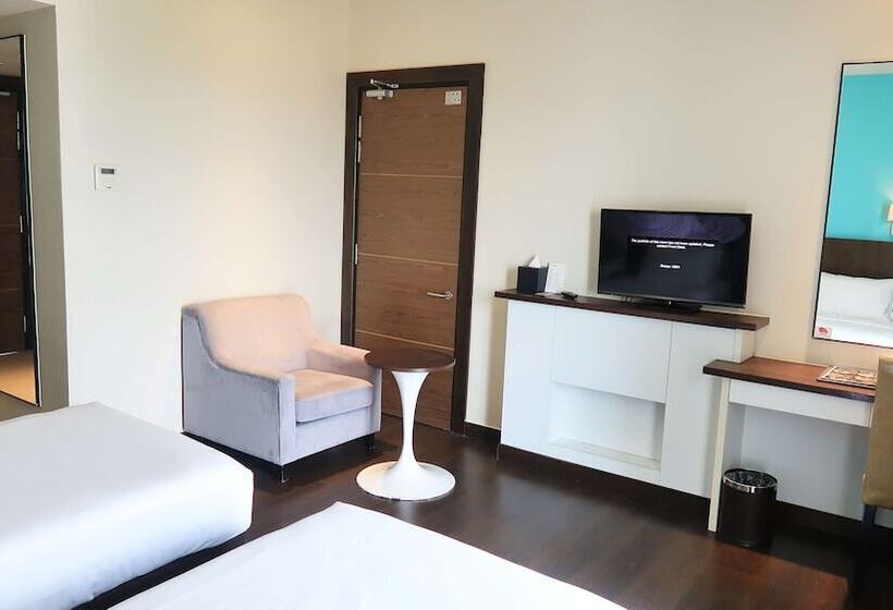Номер Deluxe, I City Trademark Collection By Wyndham