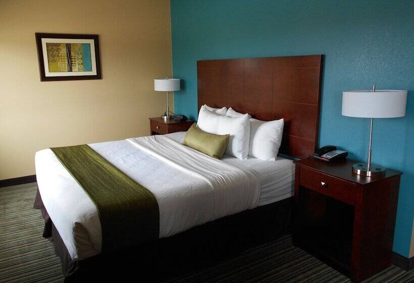스위트, Best Western Plus Patterson Park Inn