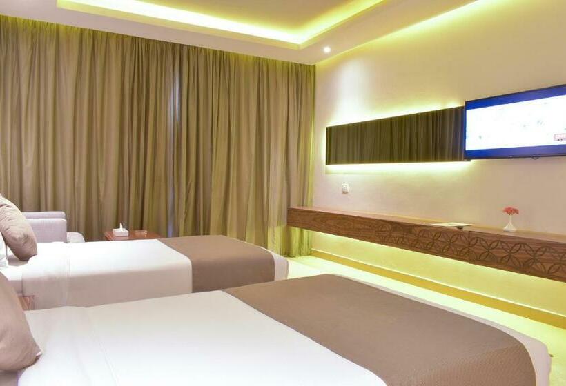 اتاق سوپریور با چشم‌انداز دریا, Jasmine Palace Resort