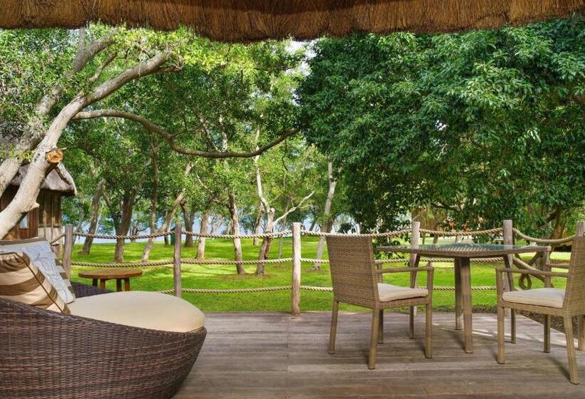 بنجلو قياسى, Sheraton New Caledonia Deva Spa & Golf Resort