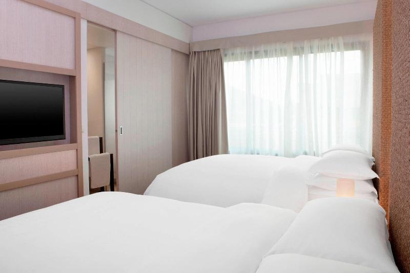 جناح غرفتين نوم, Sheraton New Caledonia Deva Spa & Golf Resort