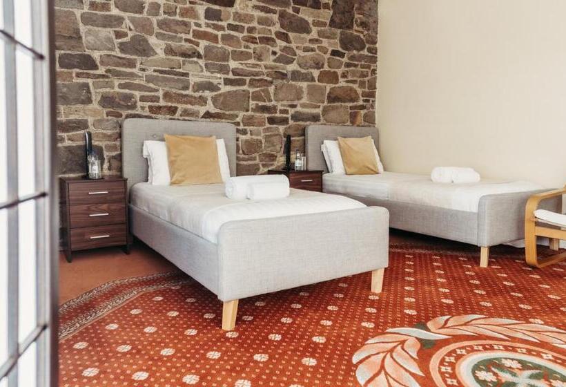 Стандартный Номер Нижний Этаж, Three Wells B&b