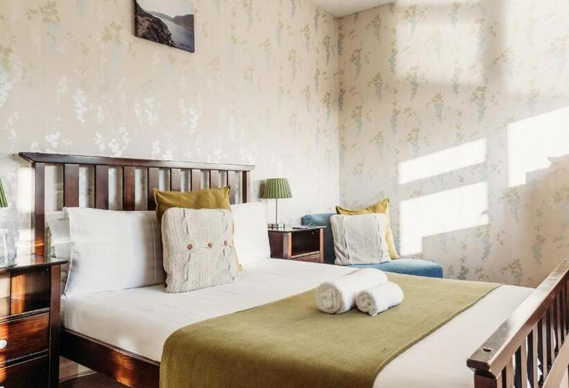 Номер Стандарт, Three Wells B&b