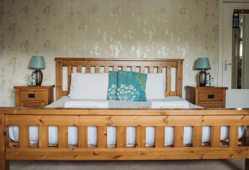 Люкс Премиум, Three Wells B&b