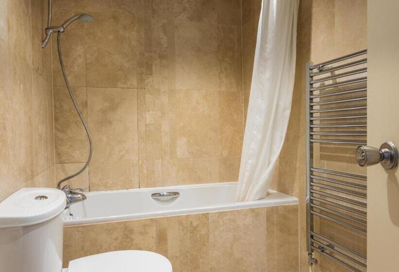 Номер Стандарт, Windermere Park Inc Free Off Site Health Club