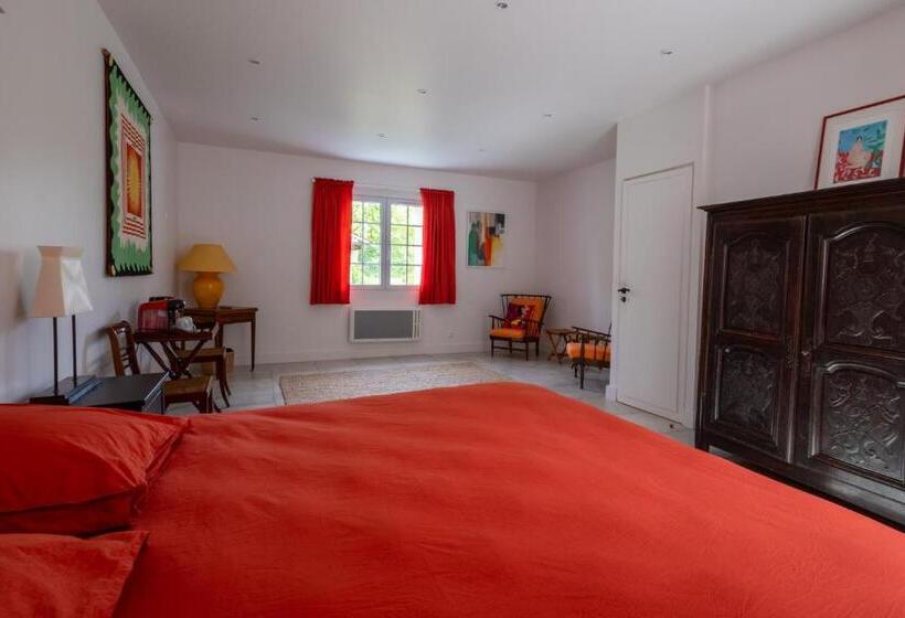 家庭间, La Métairie   Guesthouse