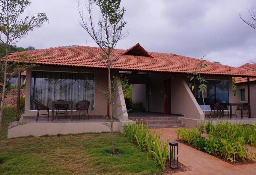 套房带泳池景, Ravishing Retreat Resort