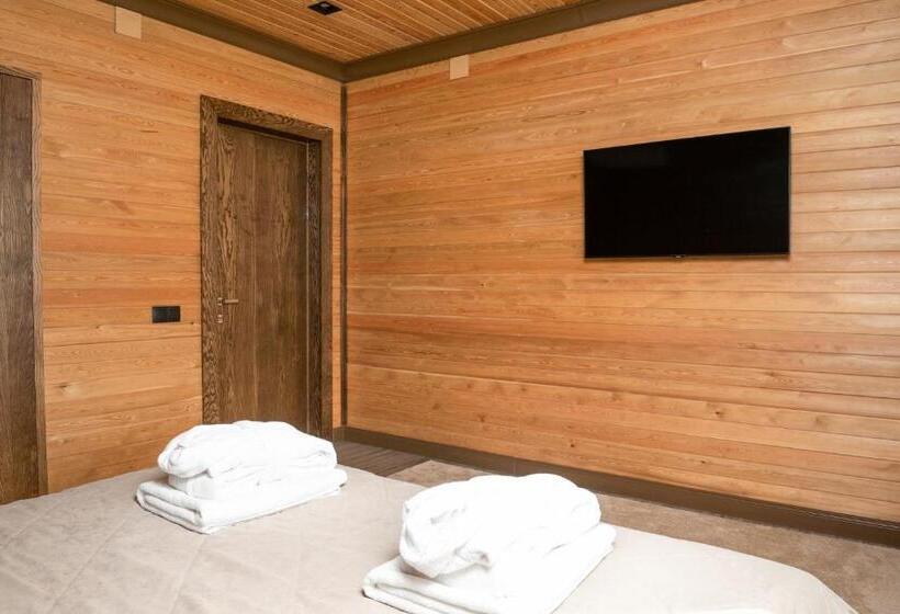 스위트, Balqaragai Forest Family Resorts