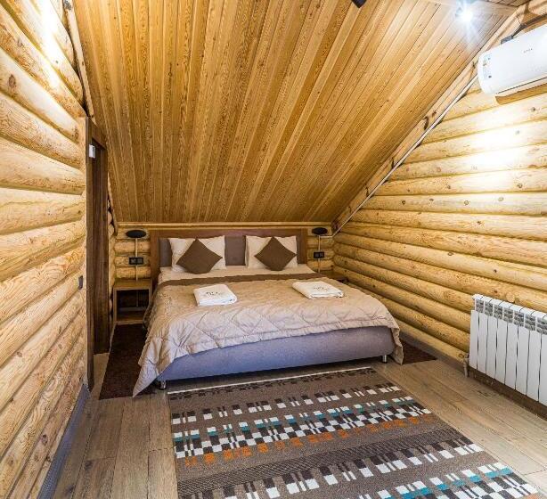 패밀리 룸, Balqaragai Forest Family Resorts