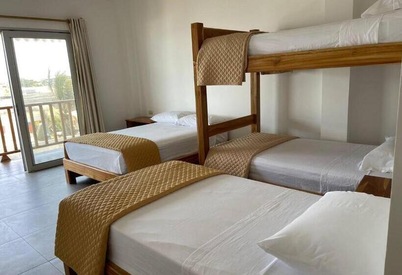 Семейный Номер, Samana Hostal, Puerto Engabao
