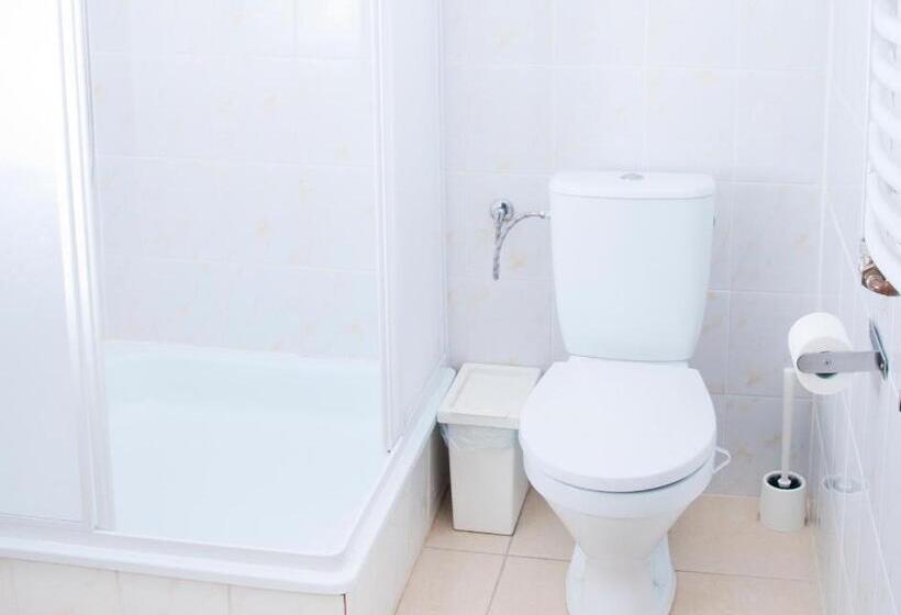 Студия Стандарт, Bedrooms Piotrkowska 64