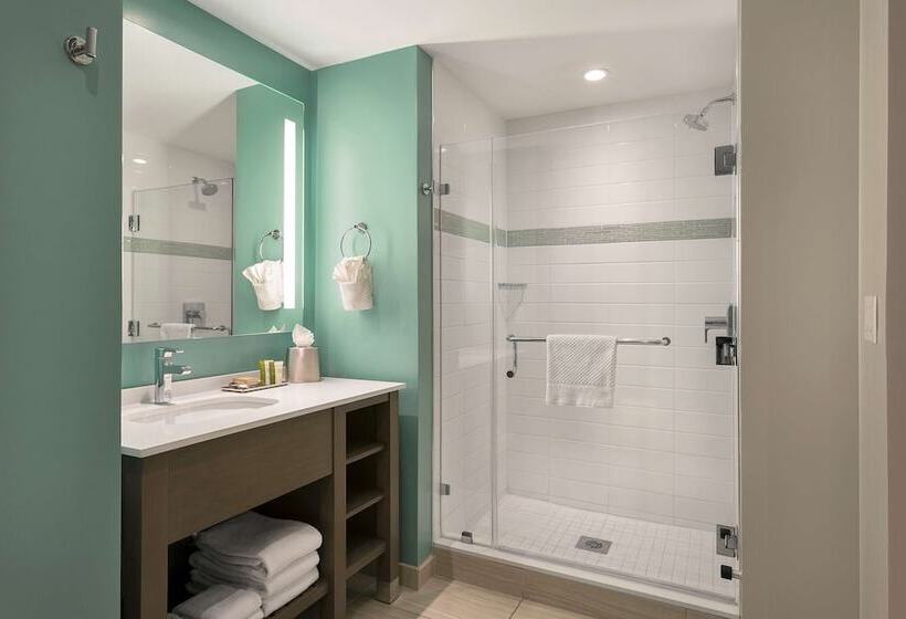 장애인을 위한 스위트, Hilton Grand Vacations Club Ocean 22 Myrtle Beach