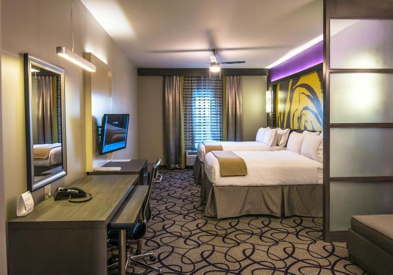 Номер Стандарт Вид на Озеро, Holiday Inn Express & Suites Garland E   Lake Hubbard I30, An Ihg