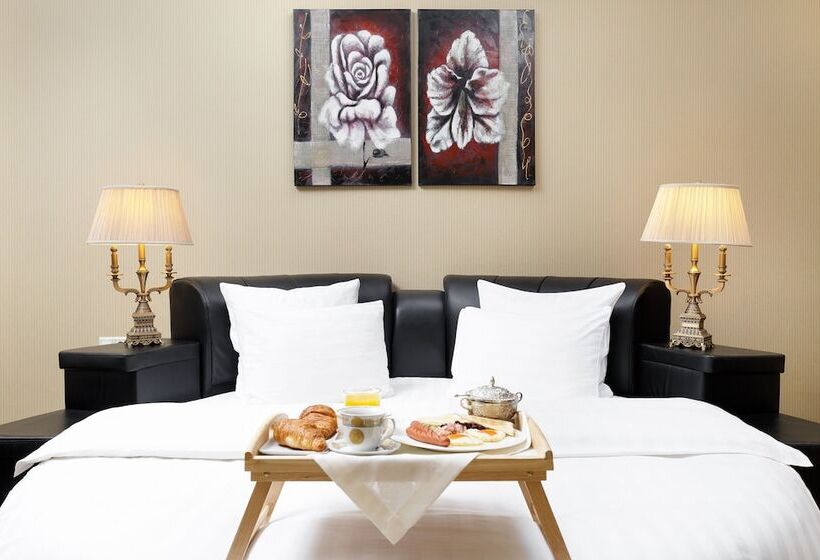 Номер Superior, The Rooms Boutique