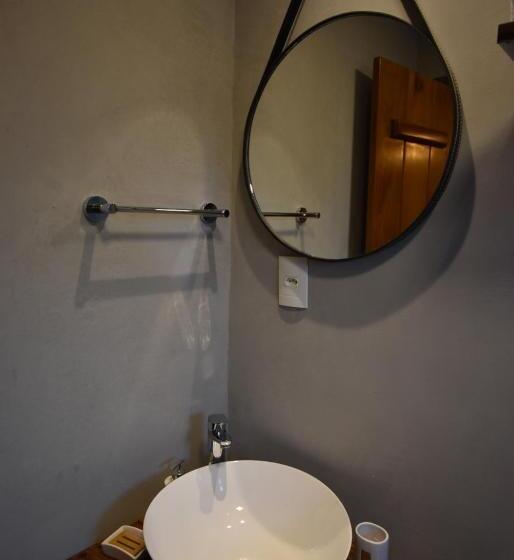 스위트, Pousada Villa Manso