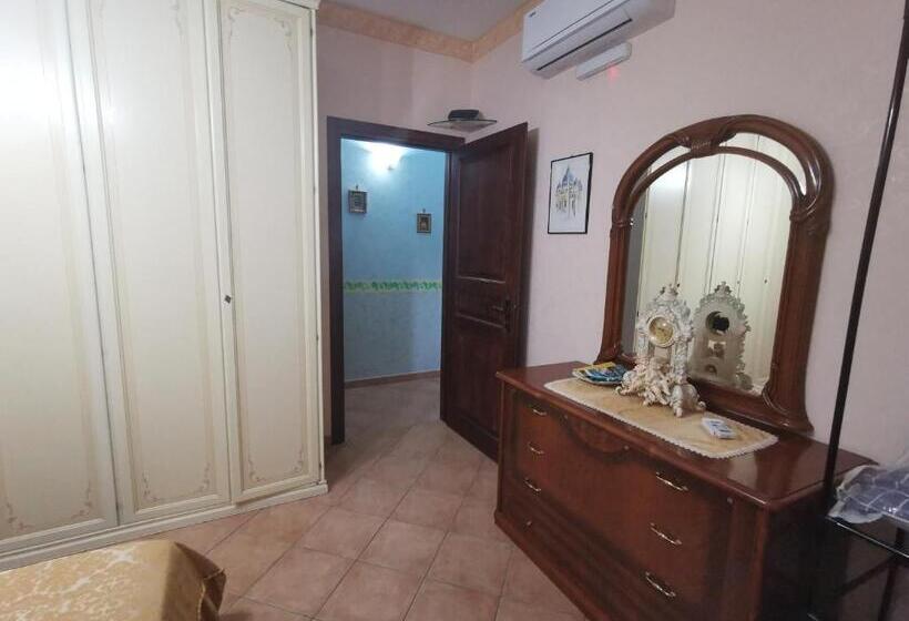 Номер Стандарт Вид на Сад, B&b La Fenice