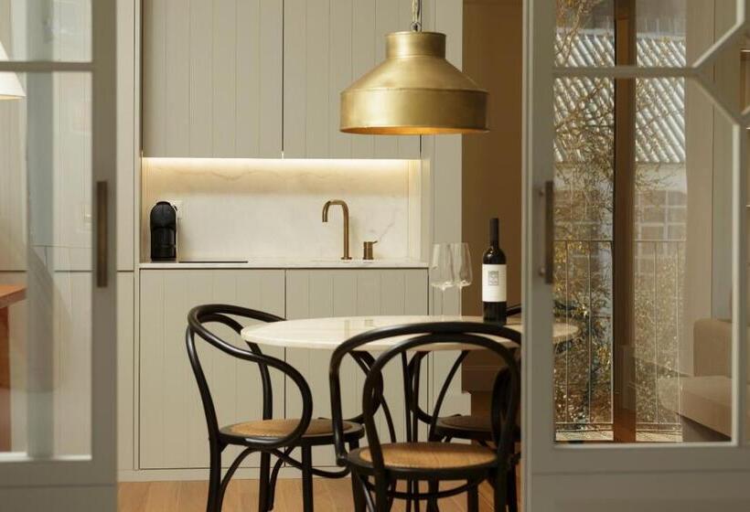 سوییت با چشم‌انداز باغ, Saboaria Boutique Hotel Porto