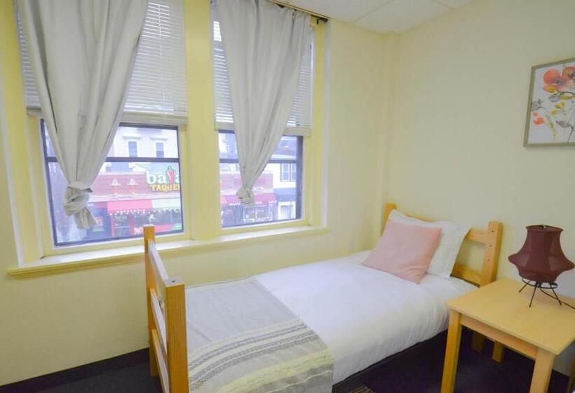 バス共有のスタンダードルーム, Michie House In College Hill