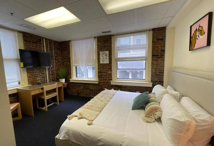 バス共有のスタンダードルーム, Michie House In College Hill