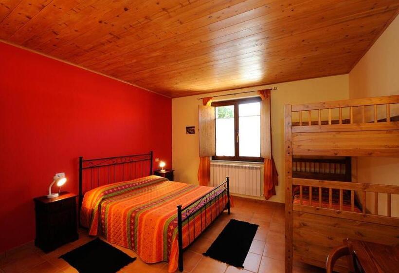 اتاق استاندارد چهار تخته, Agriturismo Arcobaleno Assisi