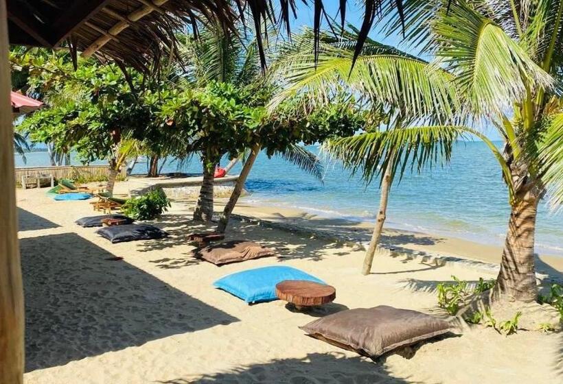 패밀리 룸, Mecaja Beach House