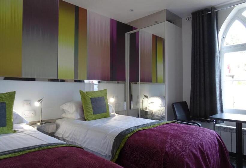اتاق استاندارد, Undercliff Guest House